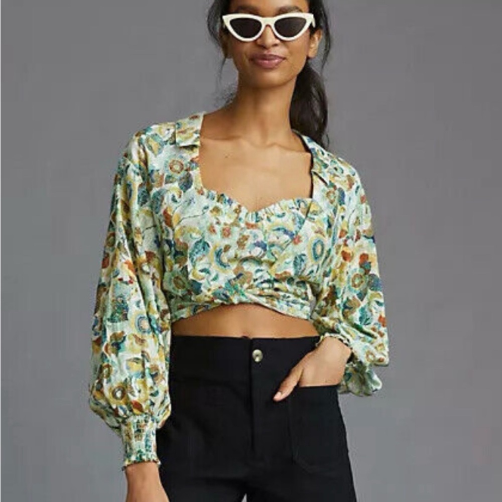 NWT Anthropologie Twist Crop Blouse with Cami Size Medium Floral Print